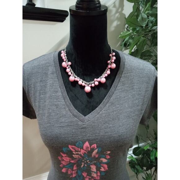 The North Face Women's Gray Slim Fit V Neck Short Sleeve Top Blouse Size Medium - Picture 2 of 13